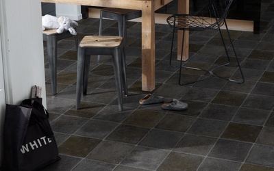 Tarkett Essentials 300 Flagstone Black